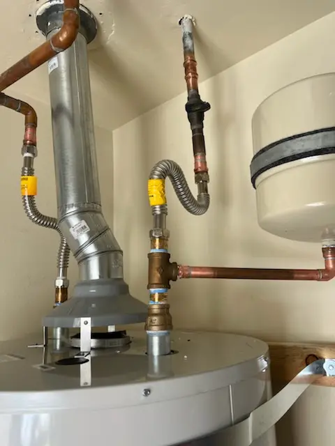 Water heater installation and plumbing repair in Oakland Mills